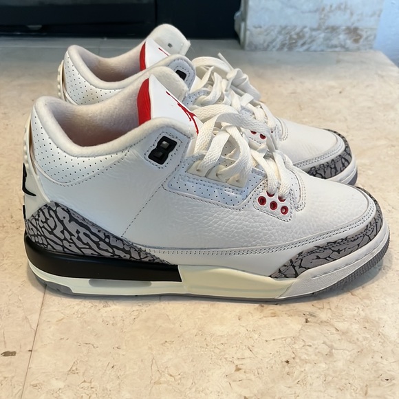 Jordan 3 White Cement Reimagined Size 4.5 (GS) - Picture 2 of 6